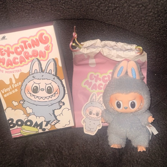 Authentic POP MART Exciting Macaron Labubu Vinyl Plush ~ Seasalt Coconut - Picture 2 of 7